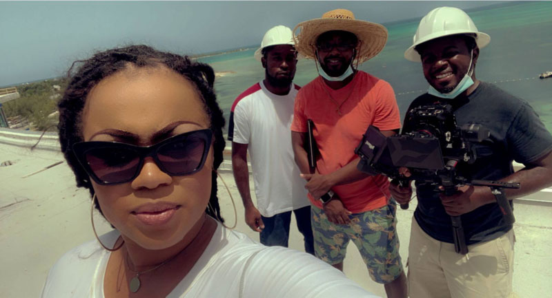 Goldwynn December - B