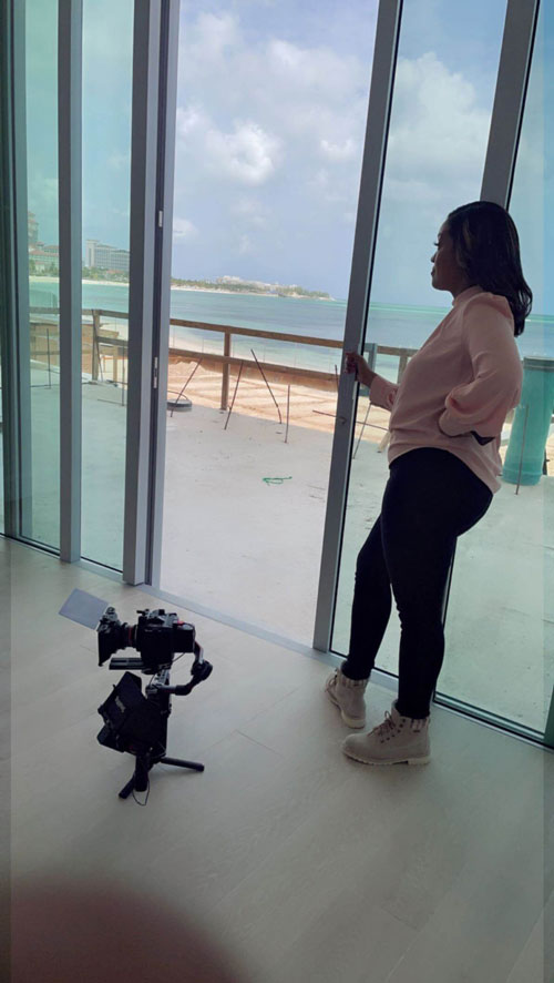 Goldwynn December - D