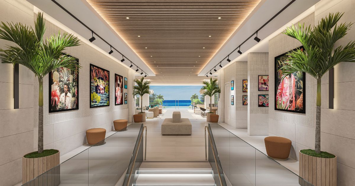 Upper level open space.